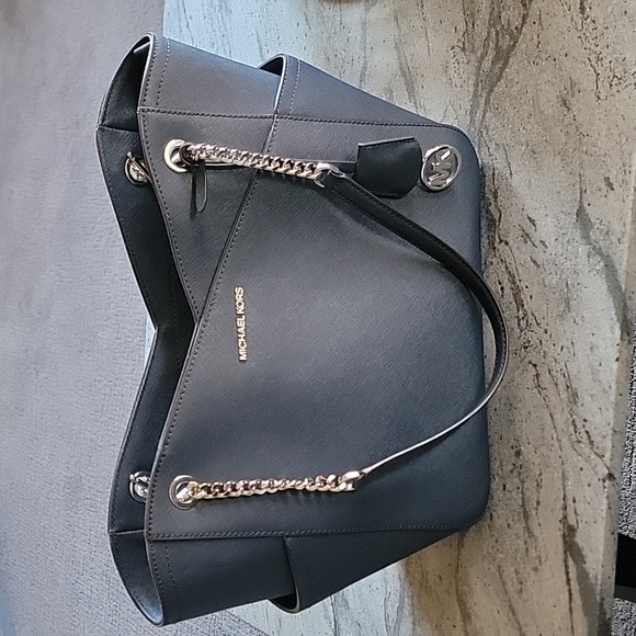 MICHAEL KORS Jet Set Large Saffiano Leather Shoulder Bag Navy Blue NWOT - Picture 1 of 16